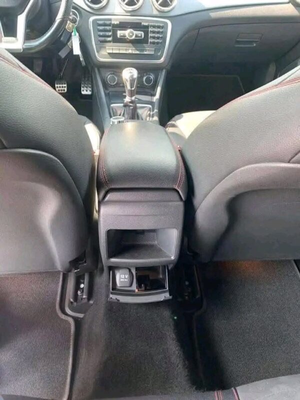 Mercedes-Benz CLA200 *AMG PACKAGE - Image 16