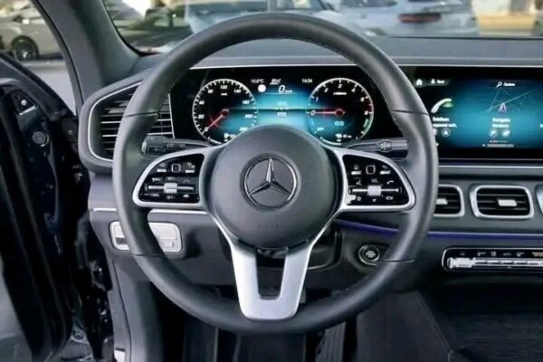 MERCEDES-BENZ GLE 350 HYBRID AMG - Image 4