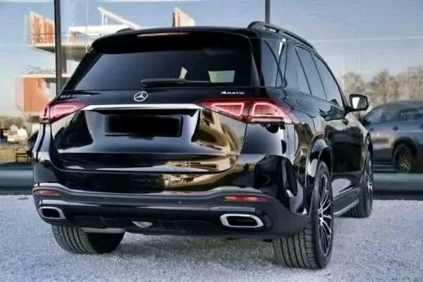 MERCEDES-BENZ GLE 350 HYBRID AMG - Image 14