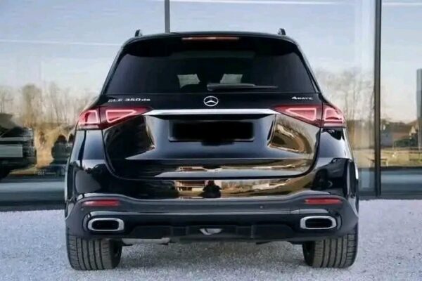 MERCEDES-BENZ GLE 350 HYBRID AMG - Image 15