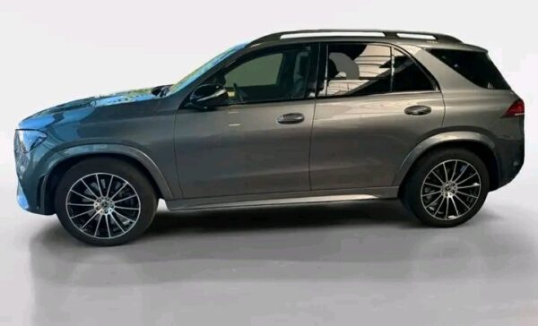 Mercedes-Benz GLE 450 4Matic - Image 14