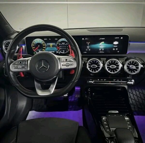 Mercedes A35 AMG 2.0 Turbo - Copier – Image 9