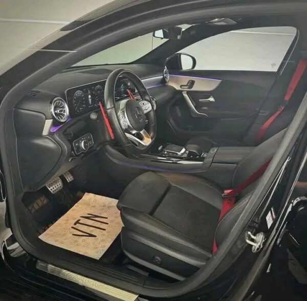 Mercedes A35 AMG 2.0 Turbo - Copier – Image 10