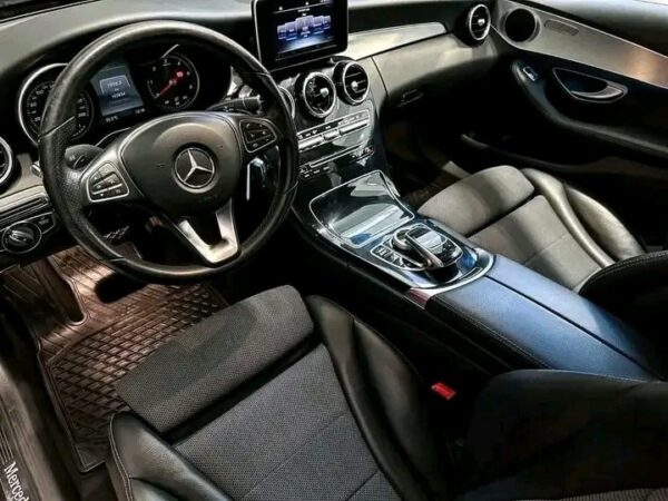 Mercedes-Benz C-Class – Image 5