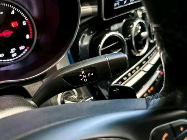 Mercedes-Benz C-Class – Image 6