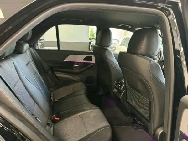Mercedes-Benz GLE 300 – Image 22